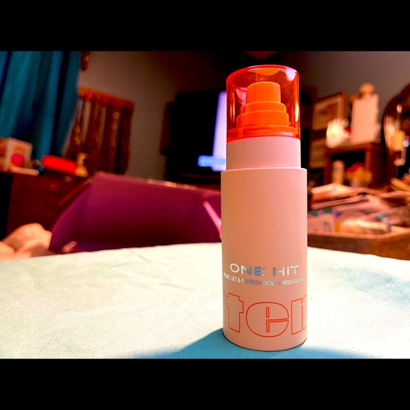 Item Beauty One Hit Triple Action Setting Mist Full Size 80ml - Picture 2 of 2